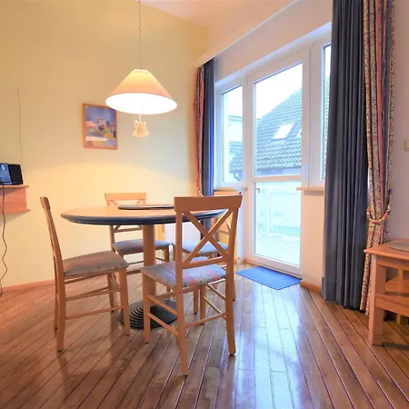 Apartment Seestrasse 51 Whg 6 *